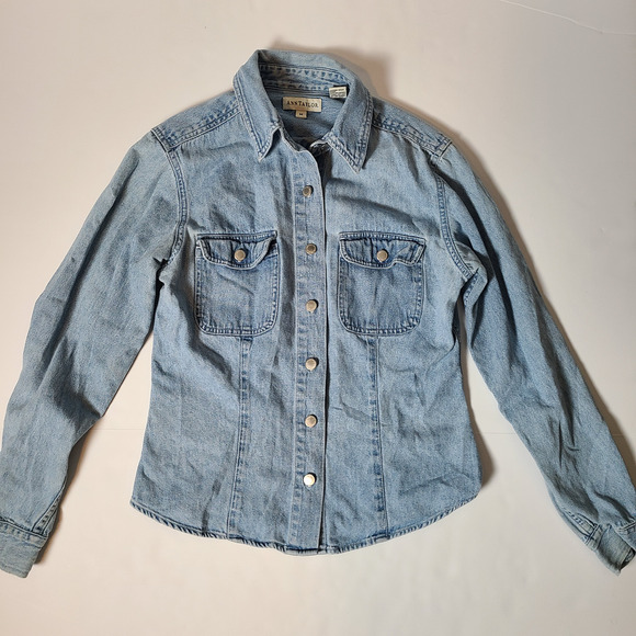 Vintage Ann Taylor Blue Denim Cotton Chambray Button 90s Blouse-Size Medium - Picture 2 of 6